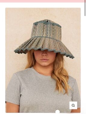 Lorna Murray Burano Capri midi Hat. Small area that came apart- can sew- see pic